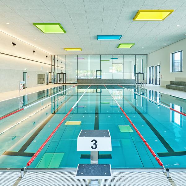 Sportbecken Sportbecken