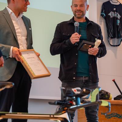 Ehrung für Jens Hülsebusch Ehrung für Jens Hülsebusch